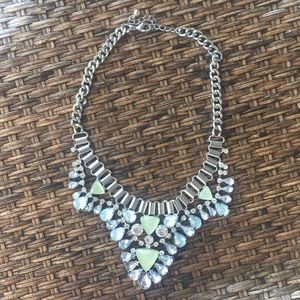 Gorgeous statement necklace